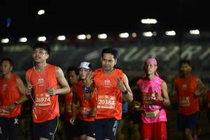 BIB: 25924, 22011, 26974, 20384, 274
                            <button type="button" onclick="openModal(10857183)" class="btn btn-primary btn-sm float-right btn-popup" data-toggle="modal" data-target=".modal-high-quality">
                        <i class="fas fa-shopping-cart"></i> Add to Cart
                    </button>
                                            <button type="button" onclick="isThisMe(10857183, true)" class="btn btn-success btn-sm float-right btn-popup btn-isme hidden" data-toggle="tooltip" data-placement="bottom" title="นี่คือรูปของคุณใช่ไหม คลิกที่นี่เพื่อเอาเข้าอัลบั้ม">
                        <i class="fas fa-plus"></i> Add to album
                    </button>
                    <button type="button" onclick="isThisMe(10857183, false)" class="btn btn-warning btn-sm float-right btn-popup btn-isnotme hidden">
                        <i class="fas fa-ban"></i> Remove from album
                    </button>
